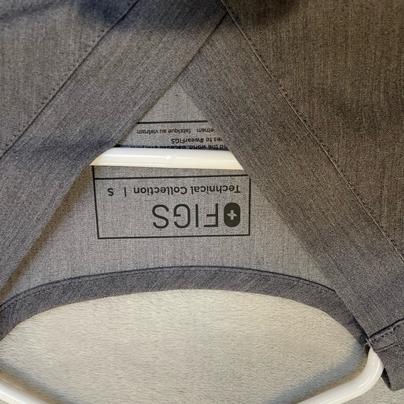 Men’s Figs - Picture 3 of 4